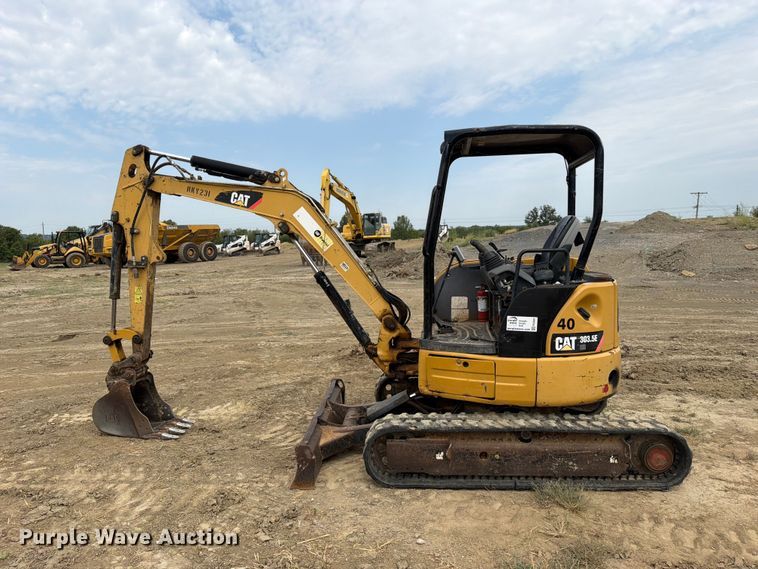 image for item FK5087 2012 Caterpillar 303.5E CR mini excavator