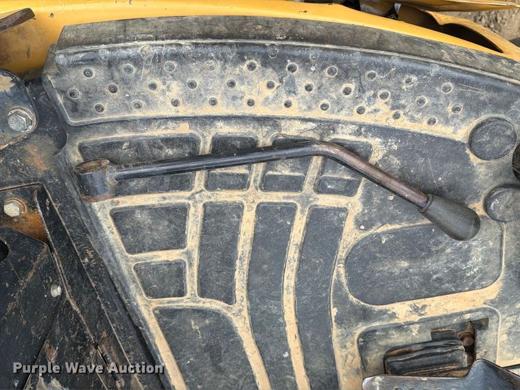 image for item FK5087 2012 Caterpillar 303.5E CR mini excavator