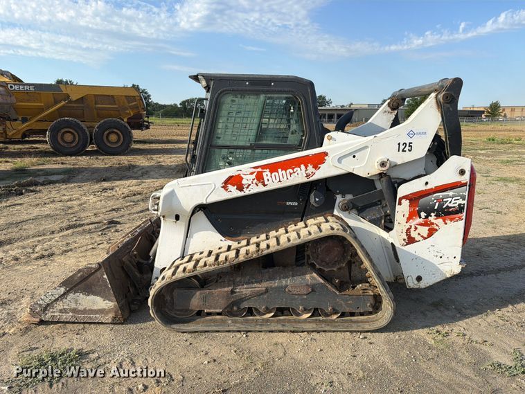 image for item FK5089 2020 Bobcat T76 tracked skid steer loader