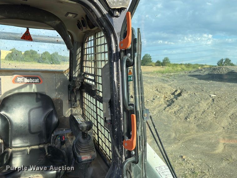 image for item FK5089 2020 Bobcat T76 tracked skid steer loader