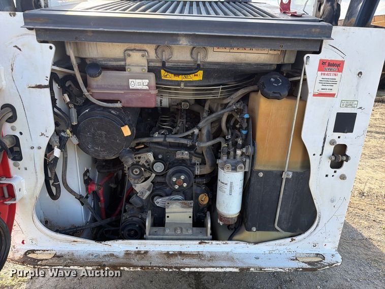 image for item FK5089 2020 Bobcat T76 tracked skid steer loader