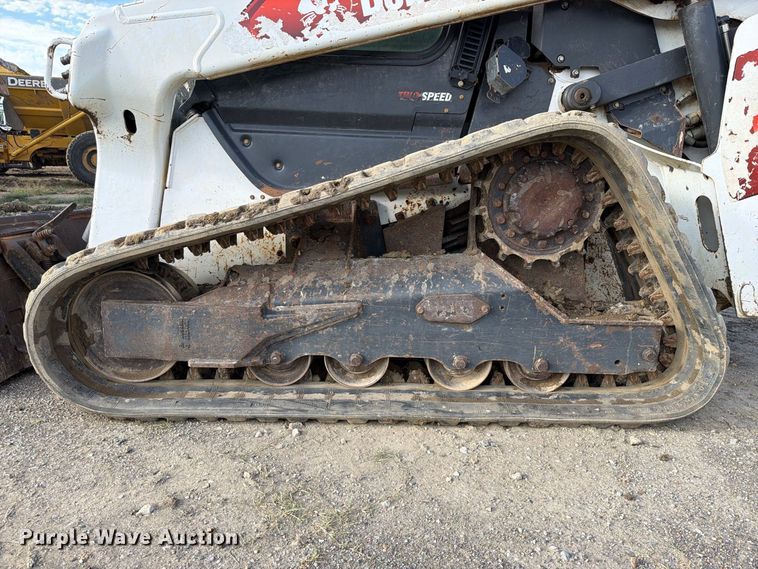 image for item FK5089 2020 Bobcat T76 tracked skid steer loader