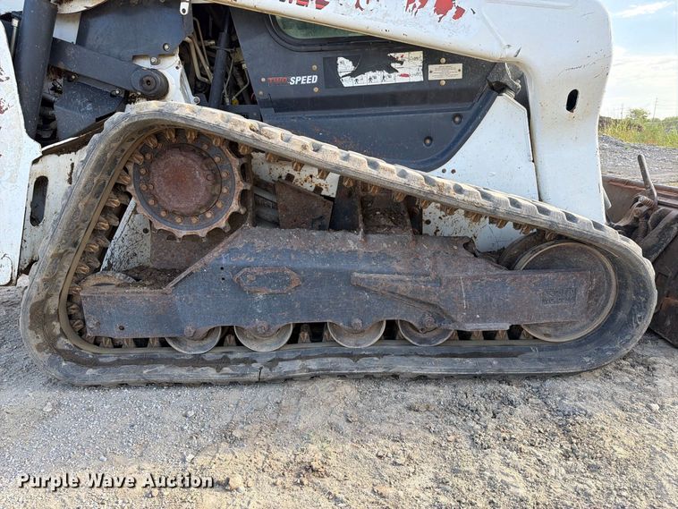 image for item FK5089 2020 Bobcat T76 tracked skid steer loader