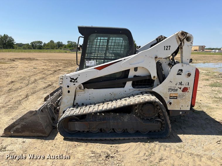 image for item FK5090 2021 Bobcat T740 tracked skid steer loader