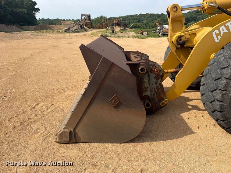 image for item FK5091 1991 Caterpillar 950F wheel loader