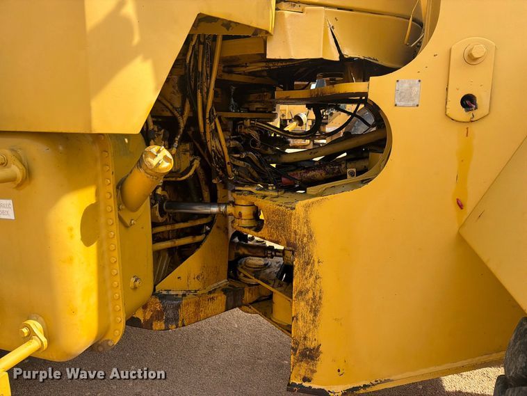 image for item FK5091 1991 Caterpillar 950F wheel loader