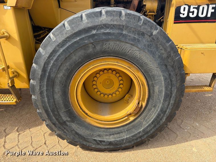 image for item FK5091 1991 Caterpillar 950F wheel loader
