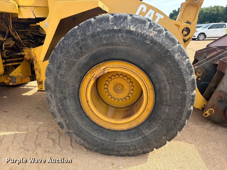 image for item FK5091 1991 Caterpillar 950F wheel loader