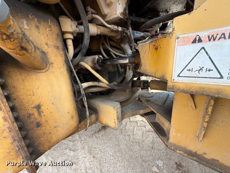 image for item FK5092 1998 Caterpillar 962G wheel loader
