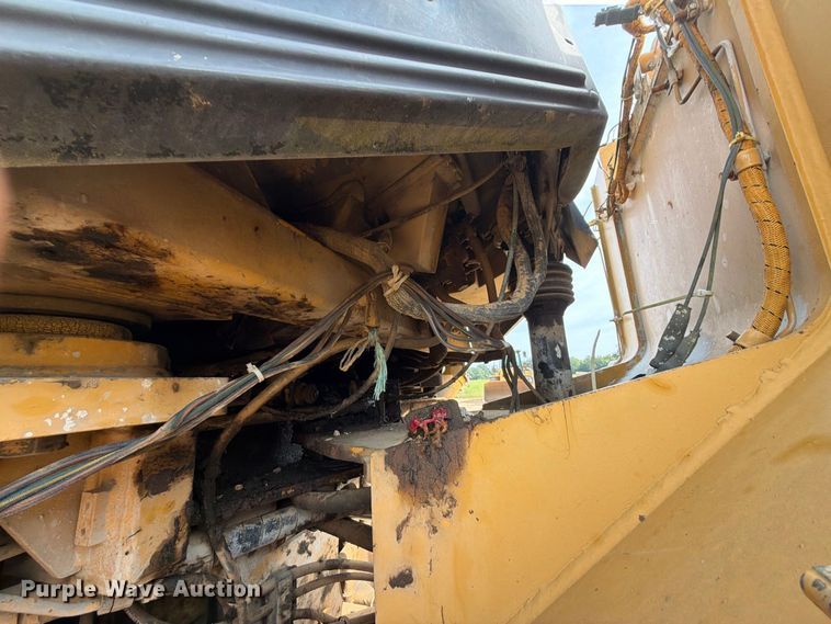 image for item FK5092 1998 Caterpillar 962G wheel loader