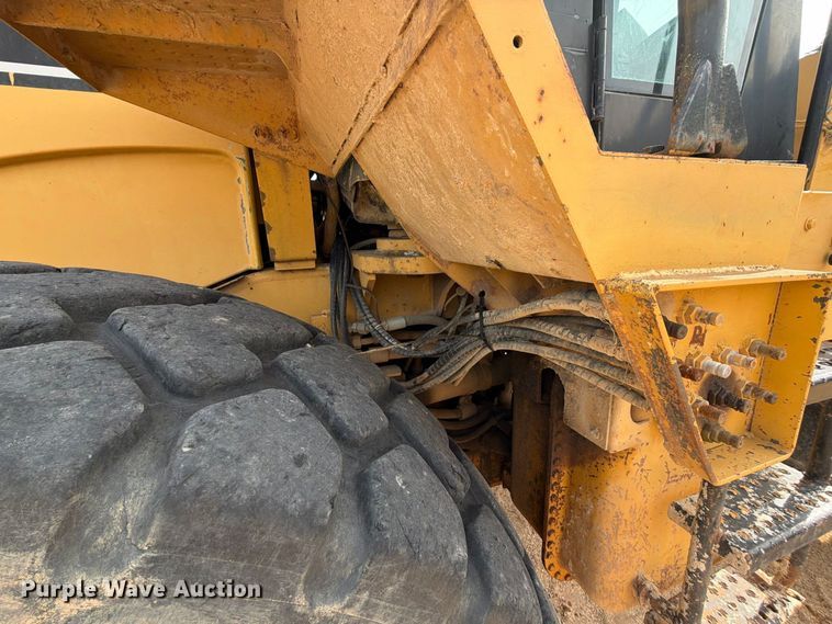 image for item FK5092 1998 Caterpillar 962G wheel loader