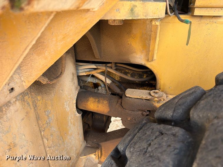 image for item FK5092 1998 Caterpillar 962G wheel loader