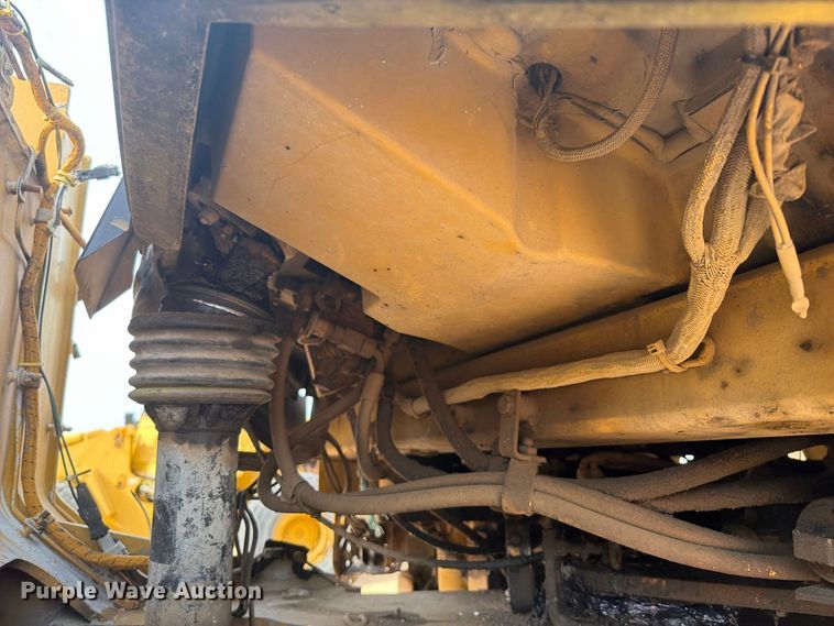 image for item FK5092 1998 Caterpillar 962G wheel loader