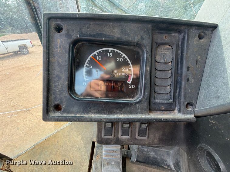image for item FK5092 1998 Caterpillar 962G wheel loader
