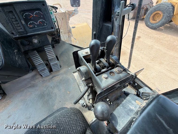 image for item FK5092 1998 Caterpillar 962G wheel loader