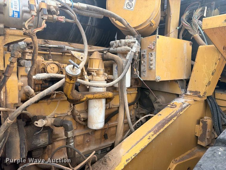 image for item FK5092 1998 Caterpillar 962G wheel loader