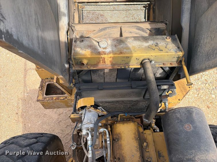 image for item FK5092 1998 Caterpillar 962G wheel loader