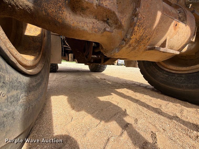 image for item FK5092 1998 Caterpillar 962G wheel loader