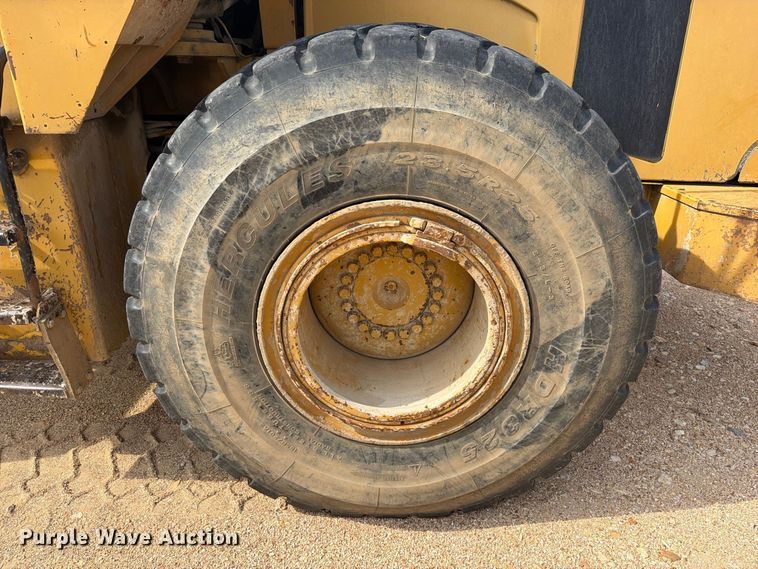image for item FK5092 1998 Caterpillar 962G wheel loader