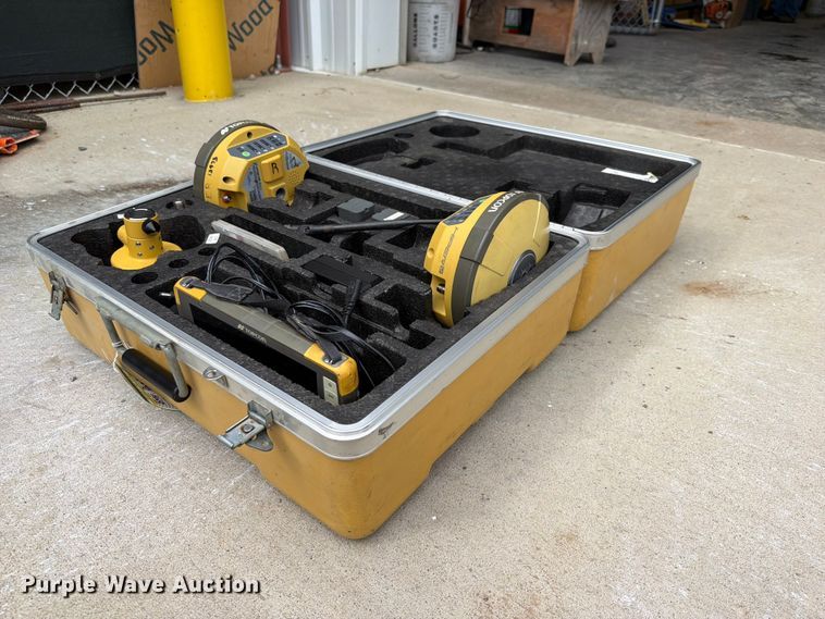 image for item FK5096 Topcon HiPer V GNSS RTK base and rover survey kit