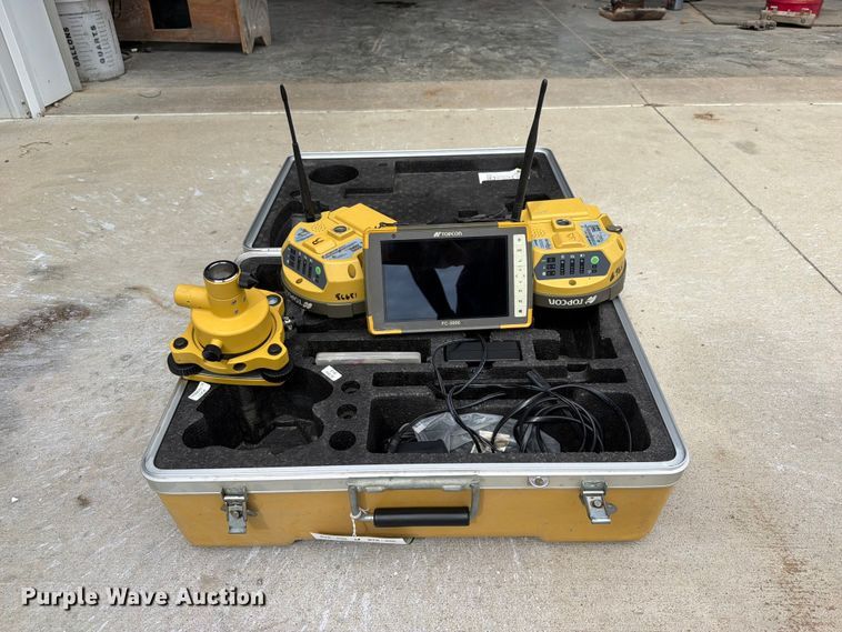 image for item FK5096 Topcon HiPer V GNSS RTK base and rover survey kit