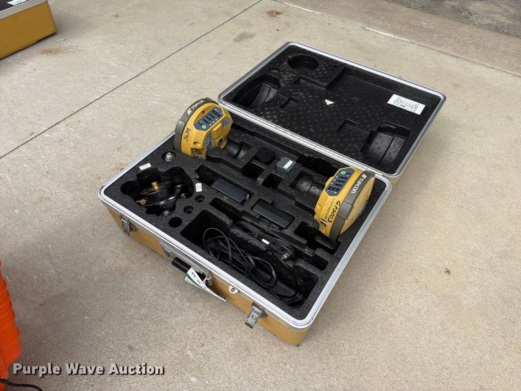 image for item FK5096 Topcon HiPer V GNSS RTK base and rover survey kit