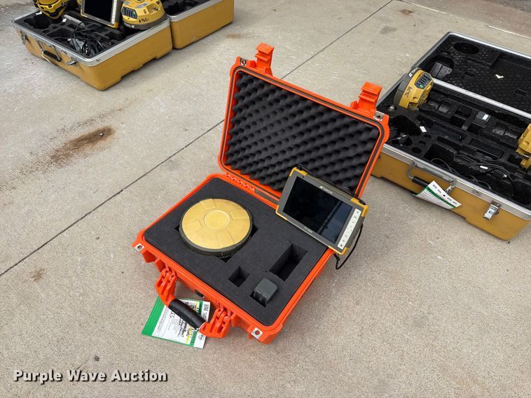 image for item FK5096 Topcon HiPer V GNSS RTK base and rover survey kit