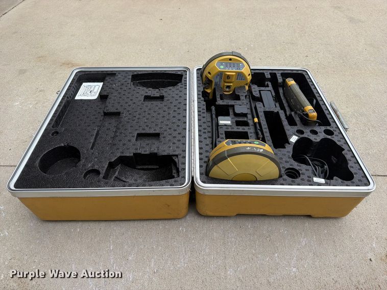 image for item FK5097 Topcon HiPer V GNSS RTK surveying system