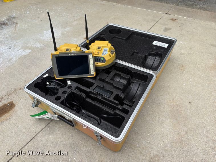 image for item FK5097 Topcon HiPer V GNSS RTK surveying system