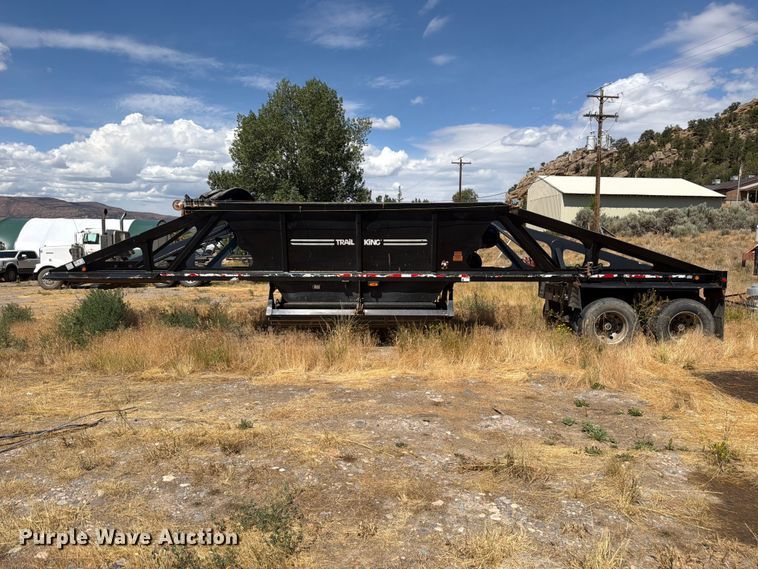 image for item FM7613 2007 Trail King bottom dump trailer