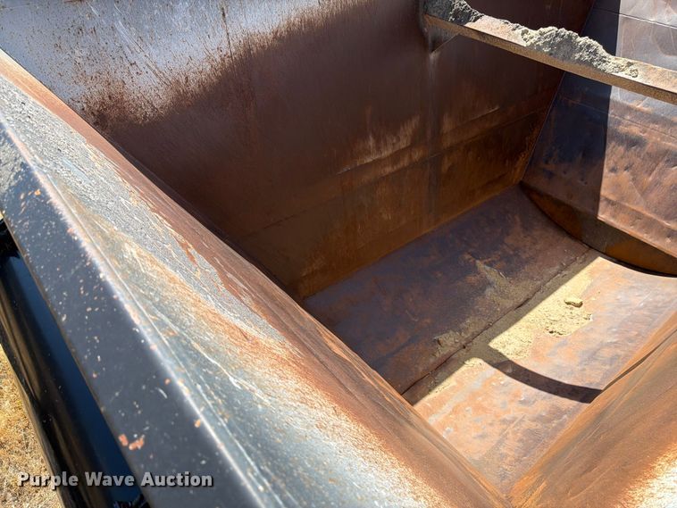 image for item FM7613 2007 Trail King bottom dump trailer