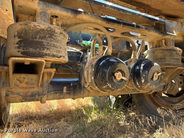 image for item FM7613 2007 Trail King bottom dump trailer