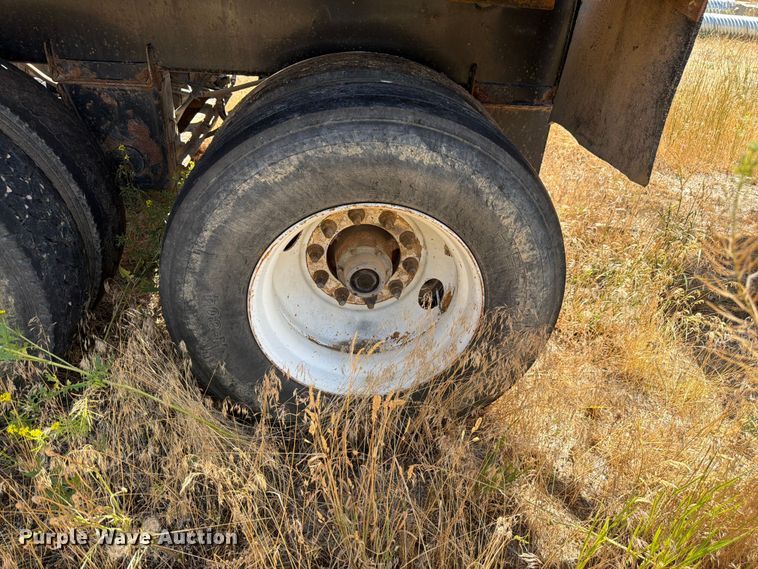 image for item FM7613 2007 Trail King bottom dump trailer