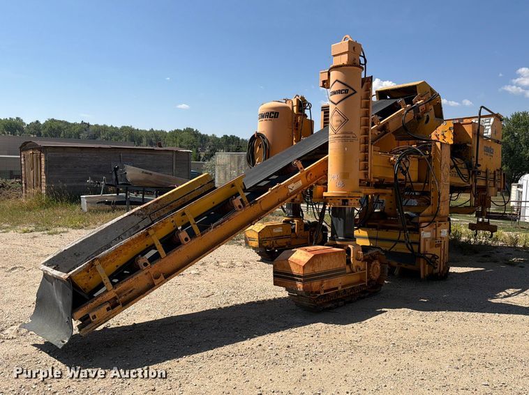 image for item FM7629 Gomaco GT-6300 slipform paver