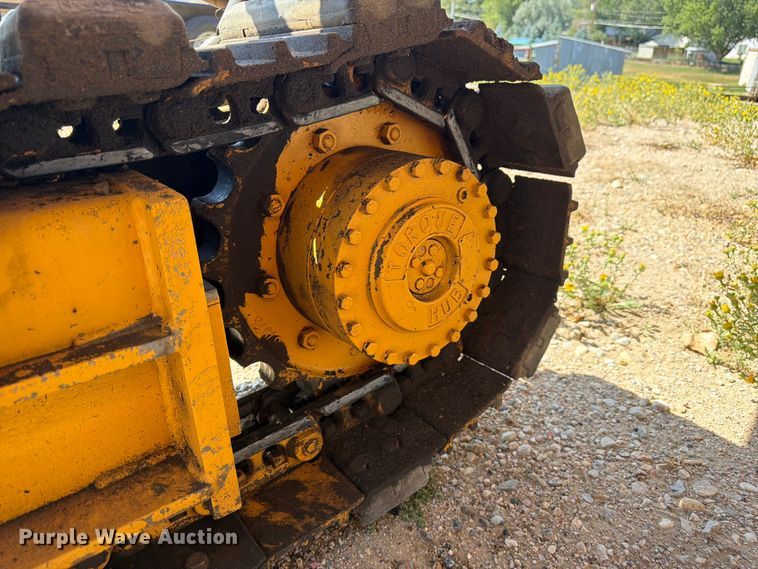 image for item FM7629 Gomaco GT-6300 slipform paver