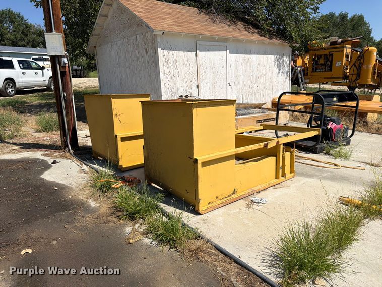 image for item FM7629 Gomaco GT-6300 slipform paver