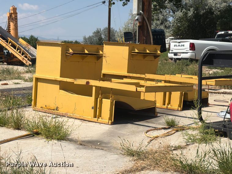 image for item FM7629 Gomaco GT-6300 slipform paver
