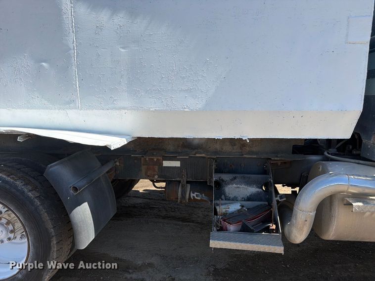 image for item FM7632 1982 Western Star 4900 water truck