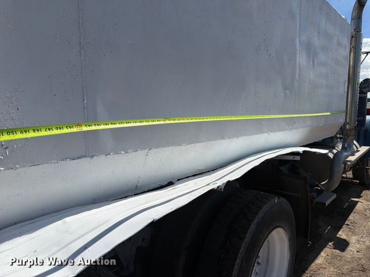 image for item FM7632 1982 Western Star 4900 water truck