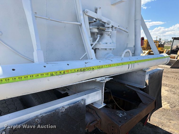 image for item FM7632 1982 Western Star 4900 water truck