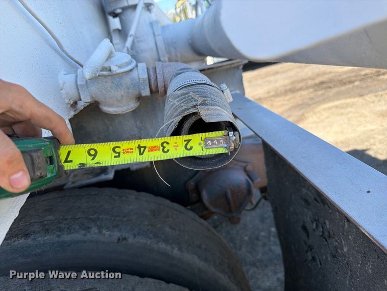 image for item FM7632 1982 Western Star 4900 water truck