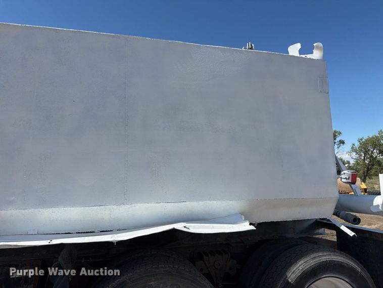 image for item FM7632 1982 Western Star 4900 water truck