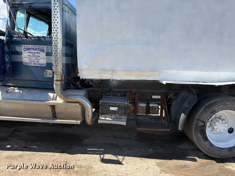 image for item FM7632 1982 Western Star 4900 water truck