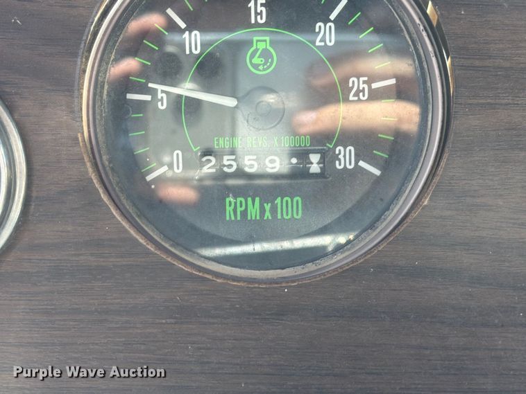 image for item FM7632 1982 Western Star 4900 water truck