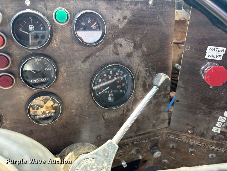 image for item FM7632 1982 Western Star 4900 water truck