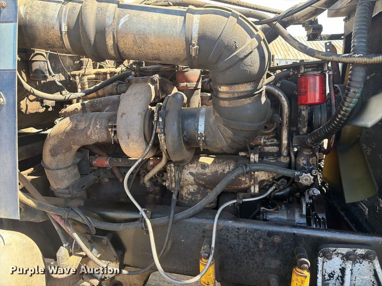 image for item FM7632 1982 Western Star 4900 water truck