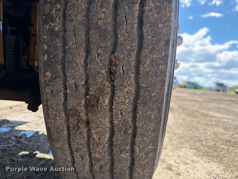 image for item FM7632 1982 Western Star 4900 water truck