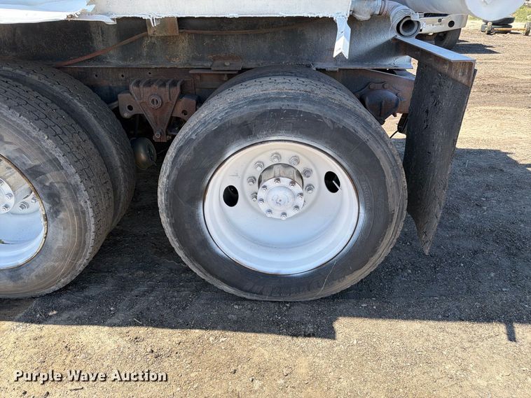 image for item FM7632 1982 Western Star 4900 water truck