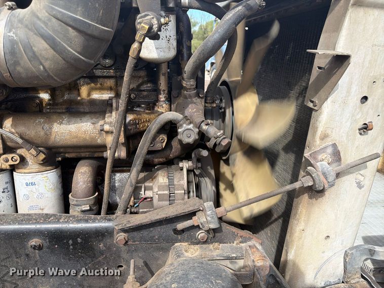 image for item FM7634 1987 Kenworth T600A semi truck