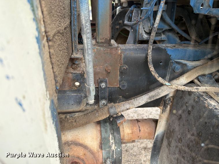 image for item FM7637 1991 Ford 9000 utility / service truck